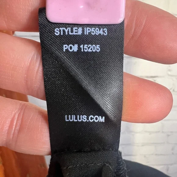 🖤|•LULUS•| Lightweight Black Jumpsuit Size XS-Small - Picture 12 of 15